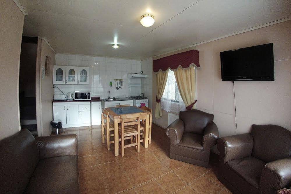 Cabanas Ultima Esperanza Puerto Natales Bagian luar foto